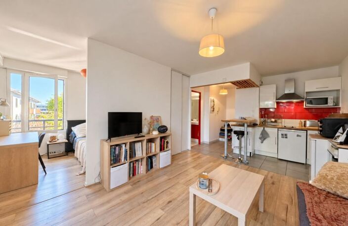 Appartement T1 bis – 35m² environ – Jolimont / Roseraie – Parking en sous-sol — photo 2