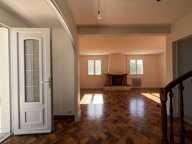 Maison et court de tennis à vendre à FRESNES                           ave — photo 3