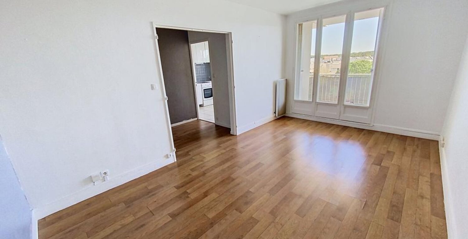 Appartement À Vendre avec terrasse et parking — photo 1