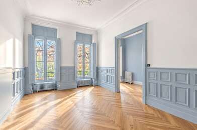 Appartement 3 pièces 220500 €