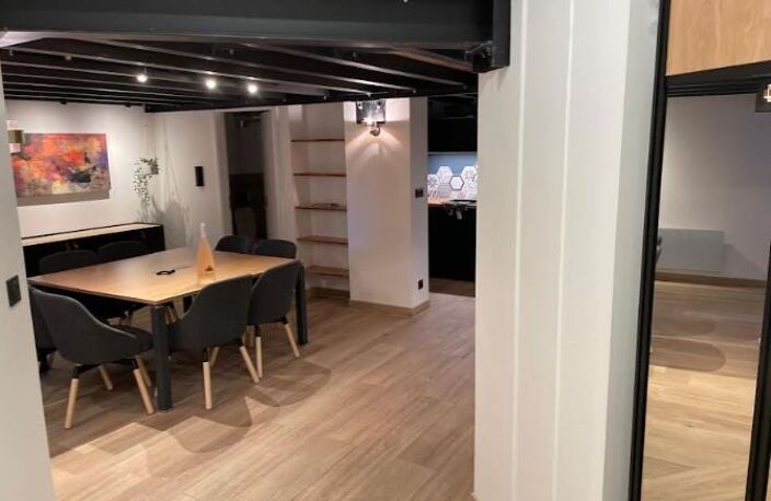 Toulouse, Place Dupuy, Guilhemery, Local professionnel en Duplex, refait à neuf, double destination — photo 3