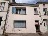 Maison de ville à rénover à fort potentiel – 157 m² habitables – Terrain de 769 m² — photo 2