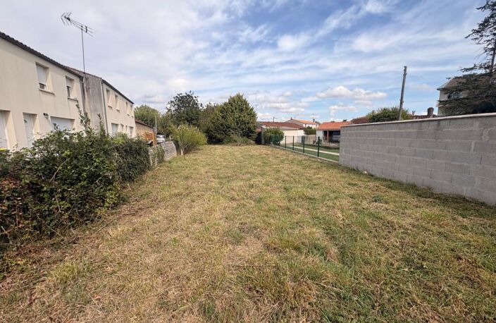 Maison de ville à rénover à fort potentiel – 157 m² habitables – Terrain de 769 m² — photo 4