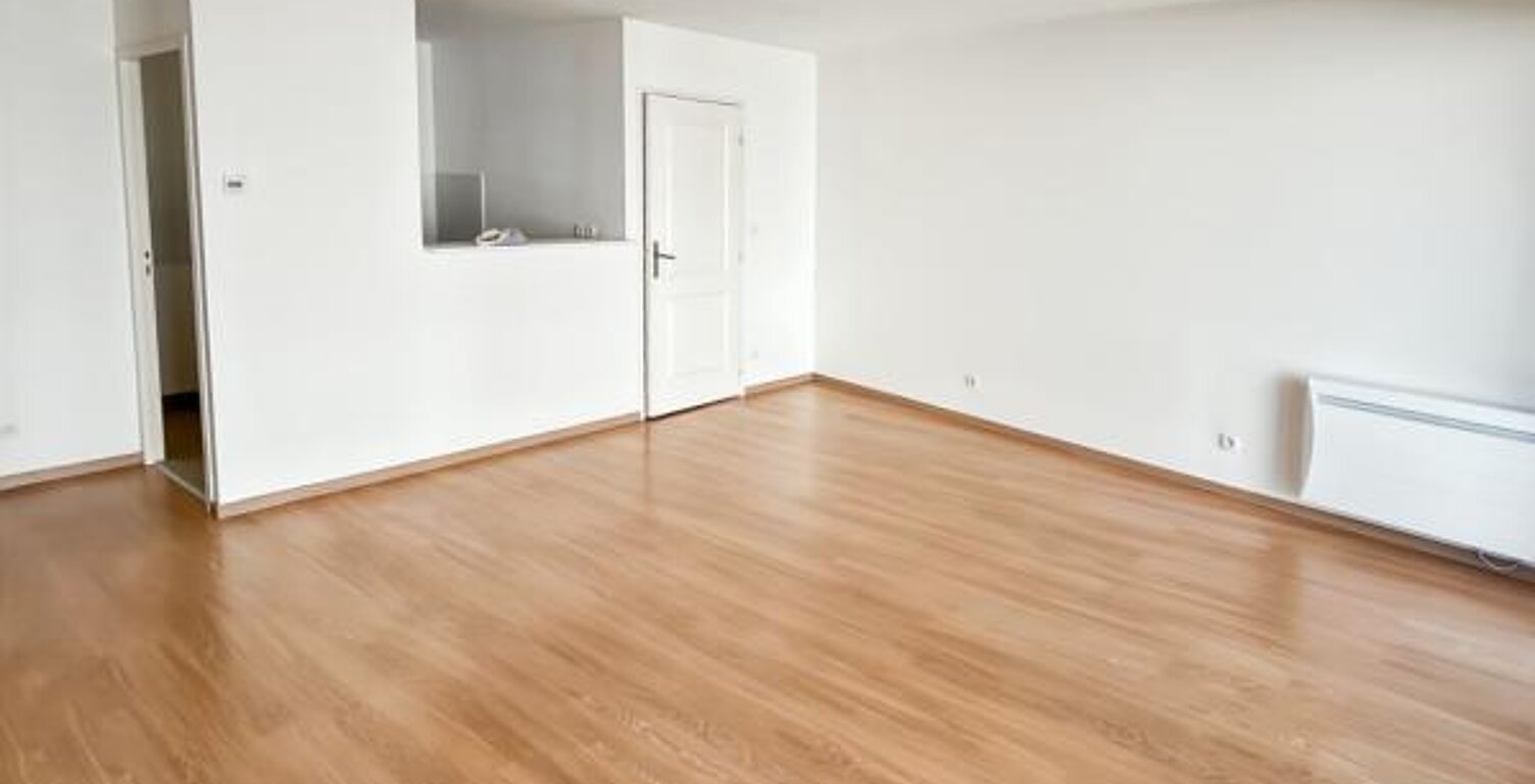 Appartement Reims 1 pièce(s) 38.80 m2 — photo 1