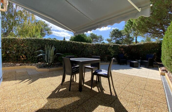 LA PALMYRE MAISON DANS RÉSIDENCE BOISÉ AVEC PISCINE, 400m CENTRE-VILLE — photo 2