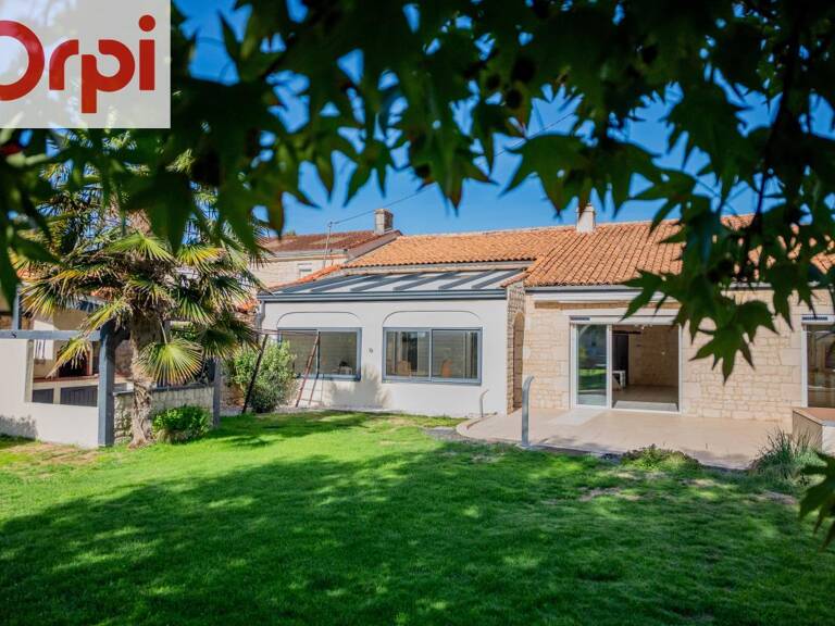 Maison À Vendre — photo 1