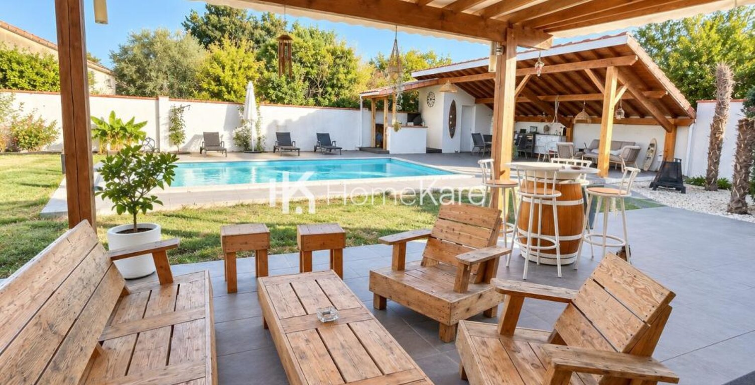 UN AIR DE VACANCES À LA MAISON — photo 1