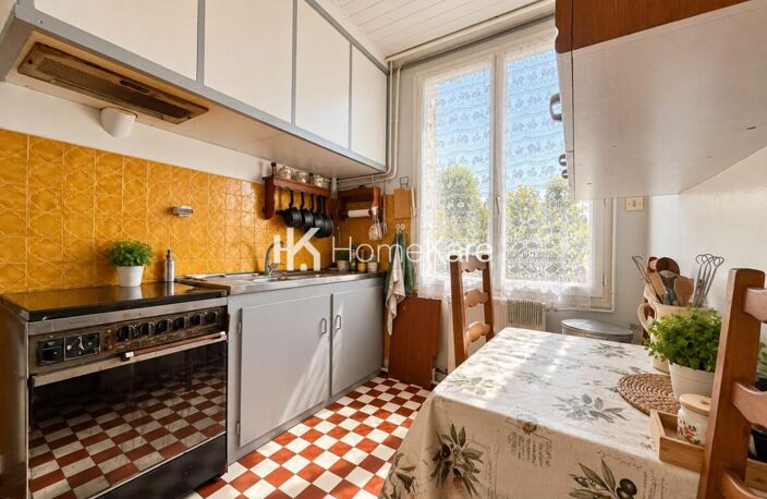 MAISON DE CHARME AVEC JARDIN — photo 3