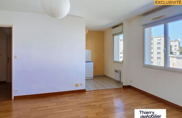 Longchamp - T2 de 58 m² au dernier étage avec ascenseur, parking et tram au pied — photo 3