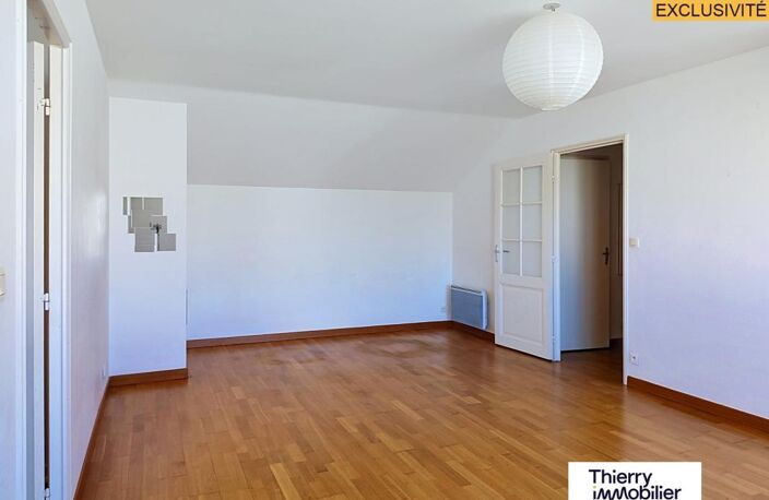 Longchamp - T2 de 58 m² au dernier étage avec ascenseur, parking et tram au pied — photo 5
