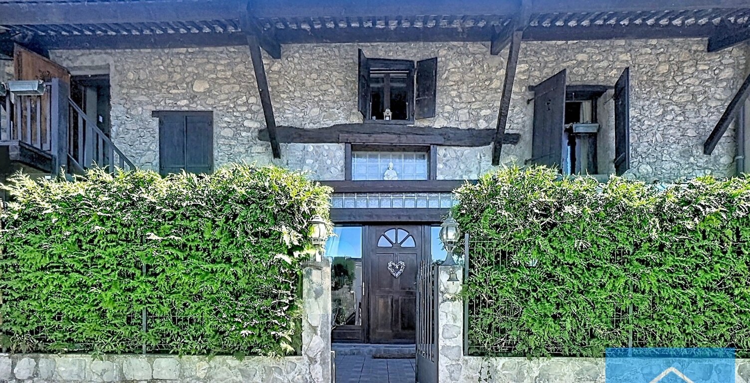 Maison Mitoyenne à vendre 4 pièces 94m2 Terrain 85m2 LOISIN (74140) 415000€ — photo 1
