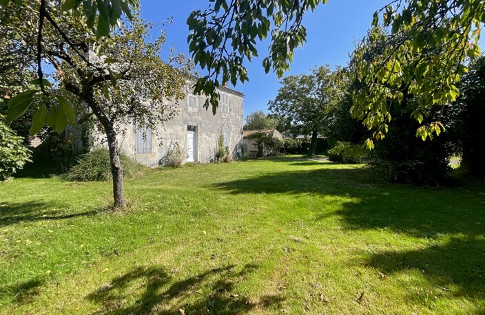 Terrain constructible de 1078 m² à vendre au cœur de Bourgneuf — photo 3