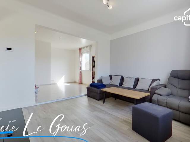 Maison individuelle de 167m² avec 5 chambres, jardin et garage à Longuyon — photo du bien