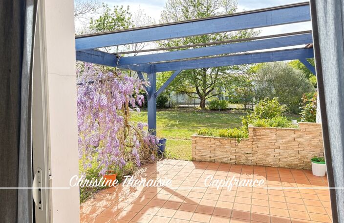 Maison à vendre sur un terrain de 2000 m2 - 4 chambres - Bureau - 3 salles d'eau - 3 wc - Dépendance de 110 m2 et garages LA GARNACHE (85) — photo 4
