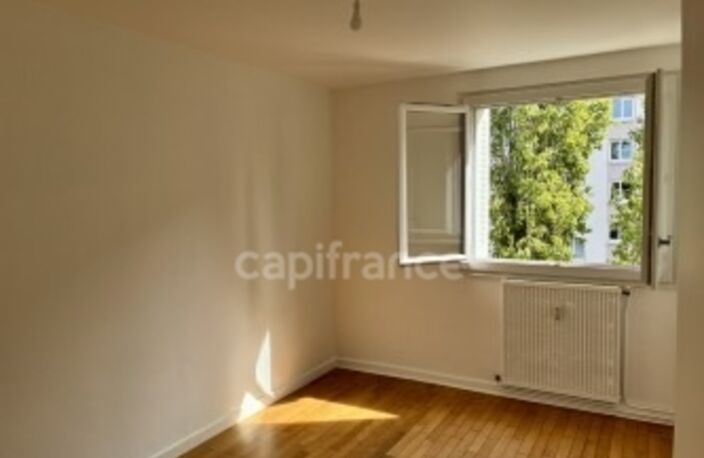 Appartement FRANCHEVILLE 5 pièces, 3 chambres (possibilité 4), proche des commerces, des bus, des écoles — photo 5