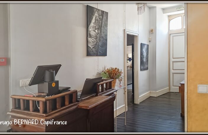Immeuble à vendre TARBES (65) Immeuble de caractère du XVIIIe siècle — photo 4