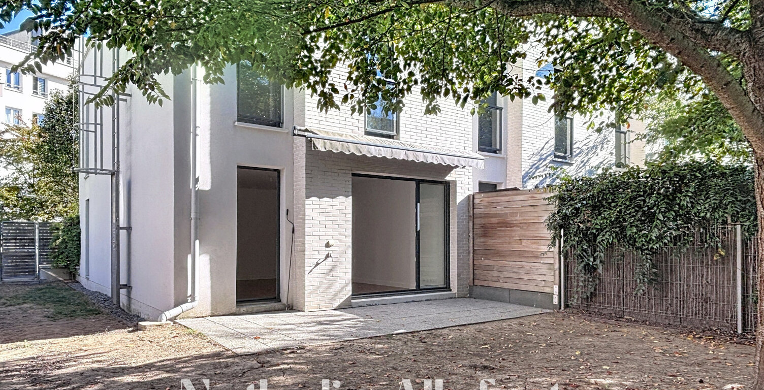 MAISON DE 4 PIECES AVEC JARDIN ET 2 PARKINGS - CHATILLON (92) — photo 1