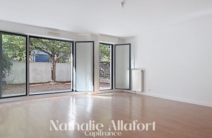 MAISON DE 4 PIECES AVEC JARDIN ET 2 PARKINGS - CHATILLON (92) — photo 2