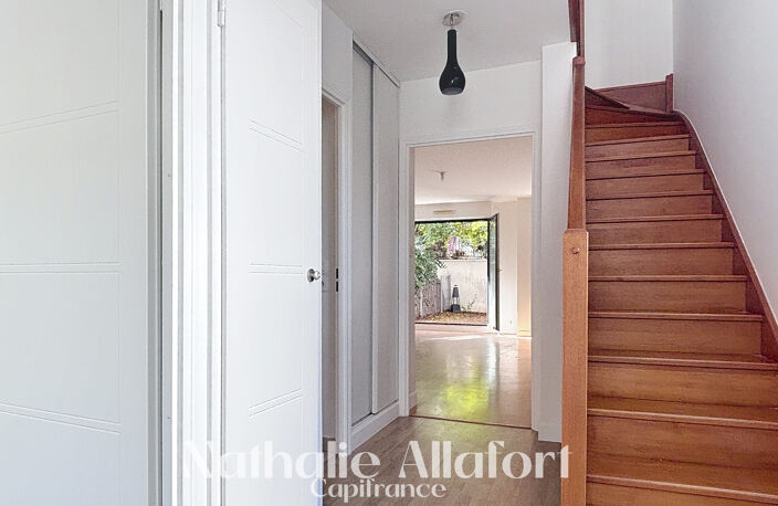 MAISON DE 4 PIECES AVEC JARDIN ET 2 PARKINGS - CHATILLON (92) — photo 5