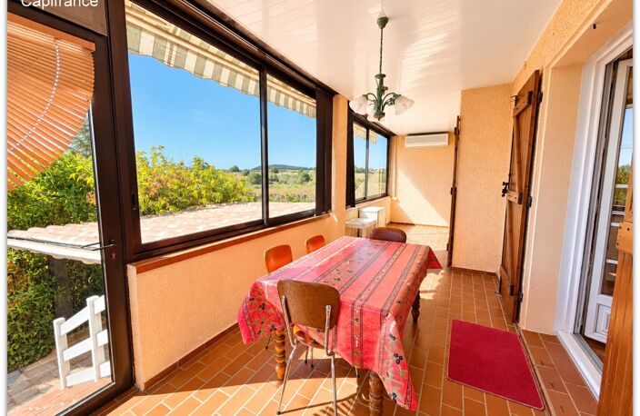 Grande villa familiale de 204 m² avec appartement indépendant, terrain piscinable de 2 178 m² et vue dégagée - Roujan (34320) — photo 5