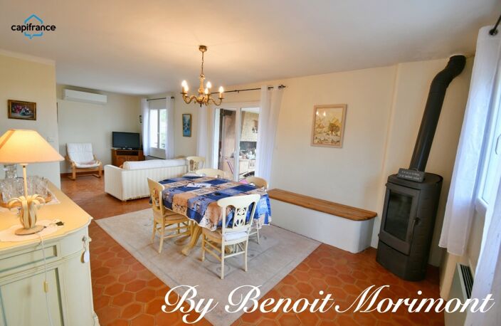 Maison de 83 m² à vendre 3 pièces TRANS EN PROVENCE (83) — photo 3