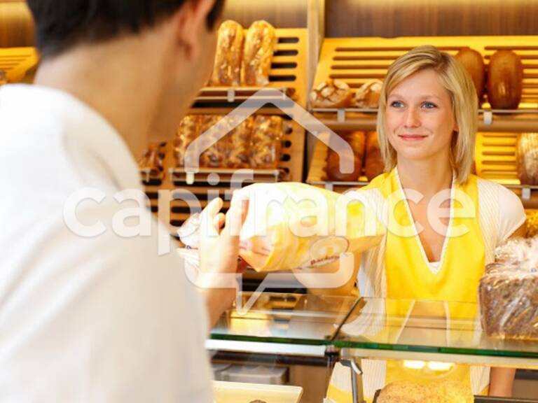 À vendre – Boulangerie / Pâtisserie – Terminal de cuisson proche de RODEZ (12) — photo 1