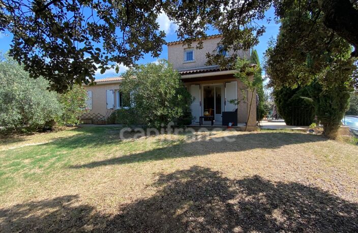 Maison T6 de plain-pied avec charme et piscine – SAINT-MAXIMIN (30)  — photo 2