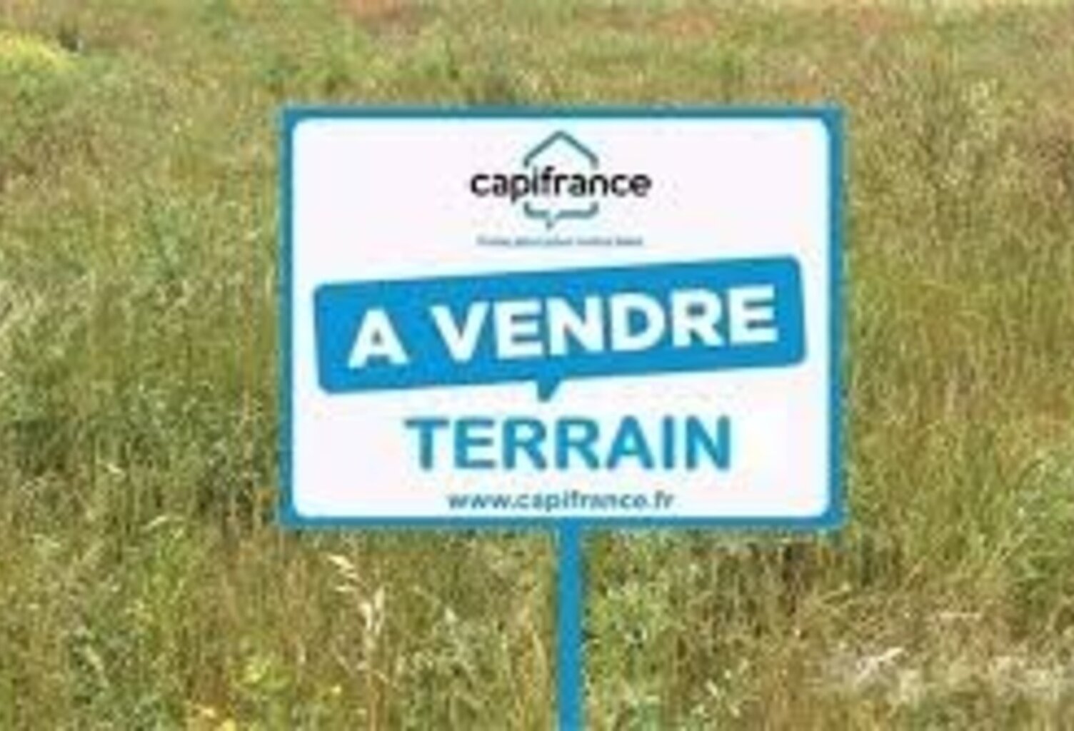 QUILLAN. Dpt Aude (11)  Terrain à bâtir viabilisé 700m² avec vue sur les montagnes – au calme et à seulement 2 km du centre-ville — photo 1