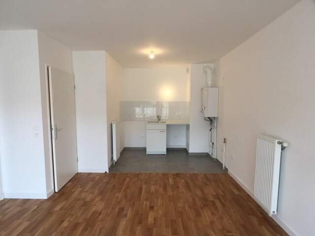 SAINT-THIBAULT-DES-VIGNES /LAGNY(77) - APPARTEMENT 2 PIECES EN REZ-DE-JARDIN - VENTE DE LA NUE-PROPRIÉTÉ - PRIX DE VENTE 155 290 € HONORAIRES D’AGENCE INCLUS — photo du bien