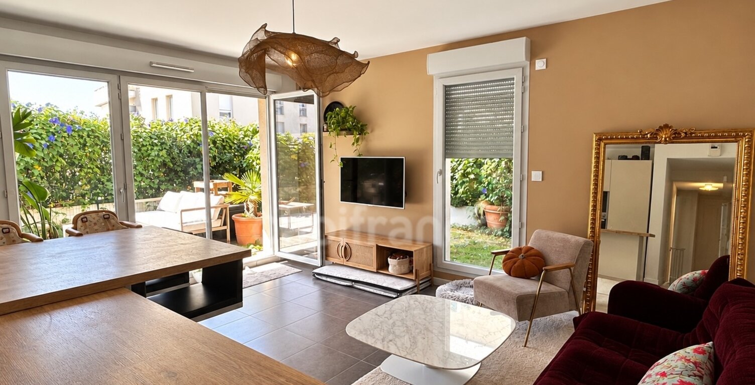 Appartement T3 avec terrasse, jardin et deux stationnements – Centre de Rousset — photo 1