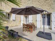 MAGNIFIQUE MAISON EN PIERRE DE 210 M² AVEC PISCINE, GARAGE ET BOULODROME – PROCHE ST EMILION & BORDEAUX — photo 3