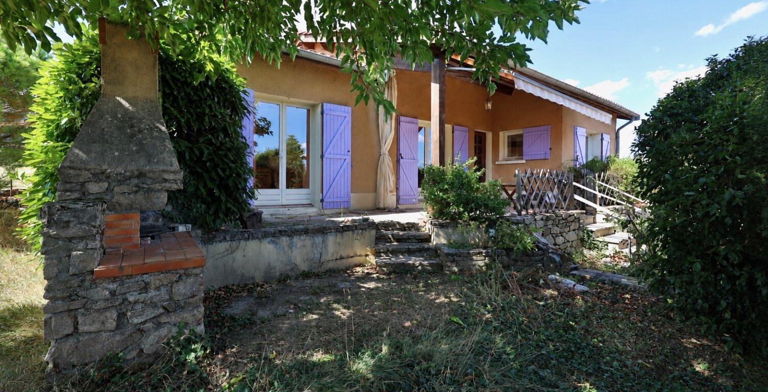 SOUCIEU EN JARREST - Maison de 98,50m² avec sous sol aménageable - Garage/atelier — photo 1