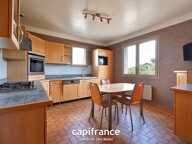 SOUCIEU EN JARREST - Maison de 98,50m² avec sous sol aménageable - Garage/atelier — photo 4