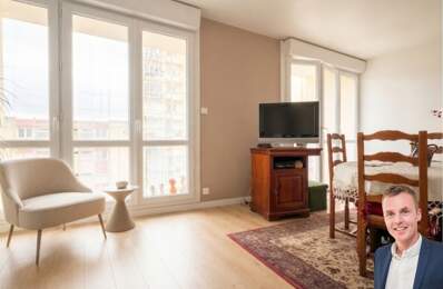 QUIMPER (29) — À VENDRE - Appartement T2 de 49 m² Au 3e étage avec ascenseur - Balcon - Cave — photo du bien