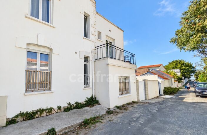 RONCE LES BAINS – À quelques pas de la plage – Appartement 7 pièces de 130 m² avec terrasse et balcon — photo 2