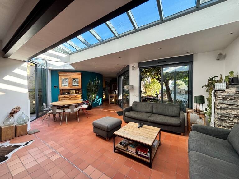 MÛRS-ÉRIGNÉ – CHARME, VOLUMES ET 5 GRANDES CHAMBRES — photo 1