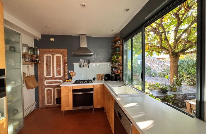 MÛRS-ÉRIGNÉ – CHARME, VOLUMES ET 5 GRANDES CHAMBRES — photo 4