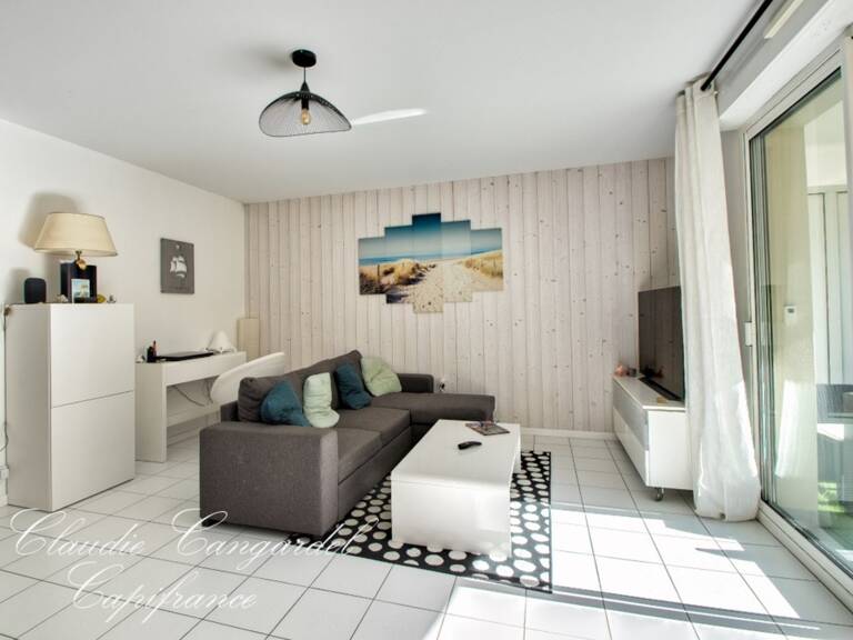 APPARTEMENT 3 PIÈCES AU CŒUR D’UNE RÉSIDENCE DE STANDING AVEC PISCINE, DANS UN ÉCRIN DE VERDURE AUX PORTES DE LA ROCHELLE — photo 1