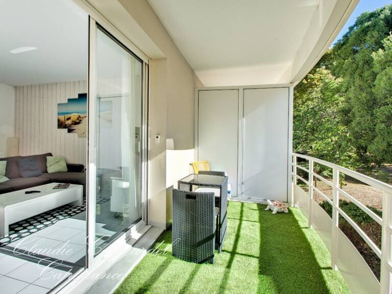 APPARTEMENT 3 PIÈCES AU CŒUR D’UNE RÉSIDENCE DE STANDING AVEC PISCINE, DANS UN ÉCRIN DE VERDURE AUX PORTES DE LA ROCHELLE — photo 1
