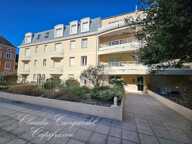 APPARTEMENT 3 PIÈCES AU CŒUR D’UNE RÉSIDENCE DE STANDING AVEC PISCINE, DANS UN ÉCRIN DE VERDURE AUX PORTES DE LA ROCHELLE — photo 2