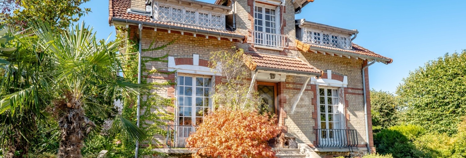 Maison 8 Pièces 212 m² à vendre à Le Chesnay-Rocquencourt (78150)