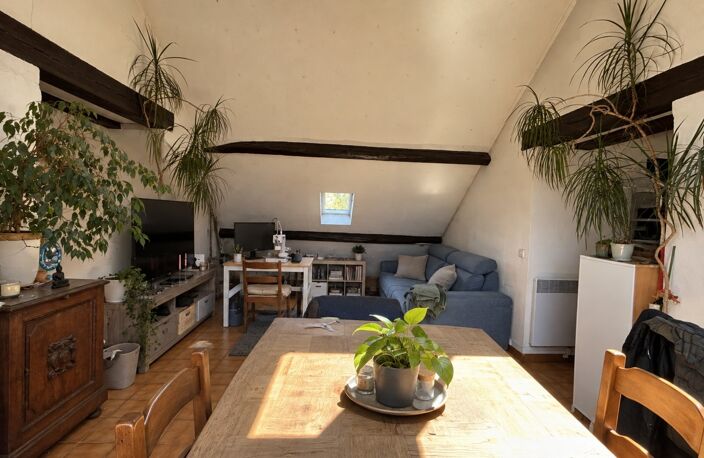 Appartement à vendre 3 pièces  (78) 44m²-2 chambres-cave — photo 2