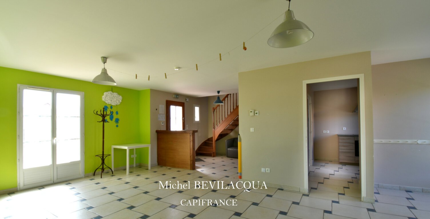 Maison à vendre 7 pièces NEVERS (58) Murs commerciaux ou maison familiale de 165 m² sur un terrain de 637 m² — photo 1
