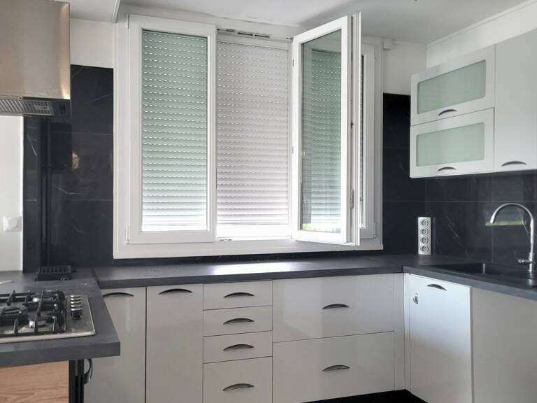Appartement à vendre 3 pièces  (77) CHELLES - Quartier du Coteau — photo 1