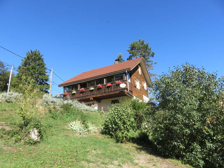 Maison à vendre 5 pièces de 84 m² sur les hauteurs de TENAY (01) sur un terrain de 1516 m² — photo 1
