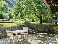 Maison en pierre avec piscine + terrain à vendre à SERRIERES EN CHAUTAGNE (73), 50 min de Genève et d'Annecy, 35 min d'Aix-les-Bains et 10 min du lac du Bourget — photo 3