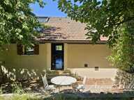 Maison en pierre avec piscine + terrain à vendre à SERRIERES EN CHAUTAGNE (73), 50 min de Genève et d'Annecy, 35 min d'Aix-les-Bains et 10 min du lac du Bourget — photo 4