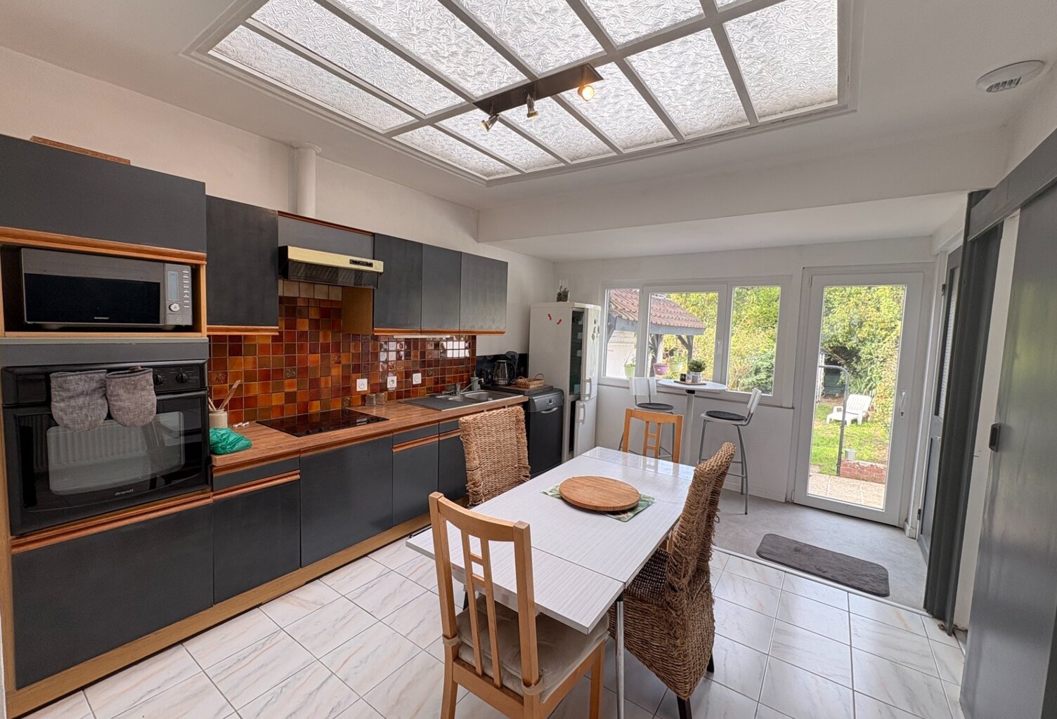 A vendre, jolie maison située à proximité de la place Alexandre Dumas à Lille Saint Maurice — photo 1