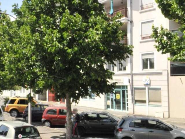 À LOUER – LOCAL COMMERCIAL 70 m² – EMPLACEMENT ATTRACTIF — photo du bien