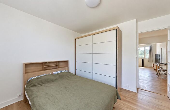 398A Cours Emile Zola Villeurbanne 69100 - T2 Meublé - 890 €CC — photo 4